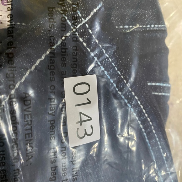 Maurices Kaylee Dark Wash Denim Mini Skirt Size 3/4 Embellished Pockets-0143-NWT - Picture 11 of 11